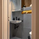 Stylish New High-end 3br On Vitoshka Blvd Apartment