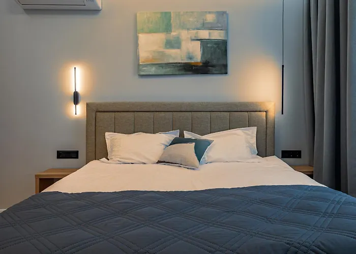 Stylish New High-end 3br On Vitoshka Blvd Apartamento *