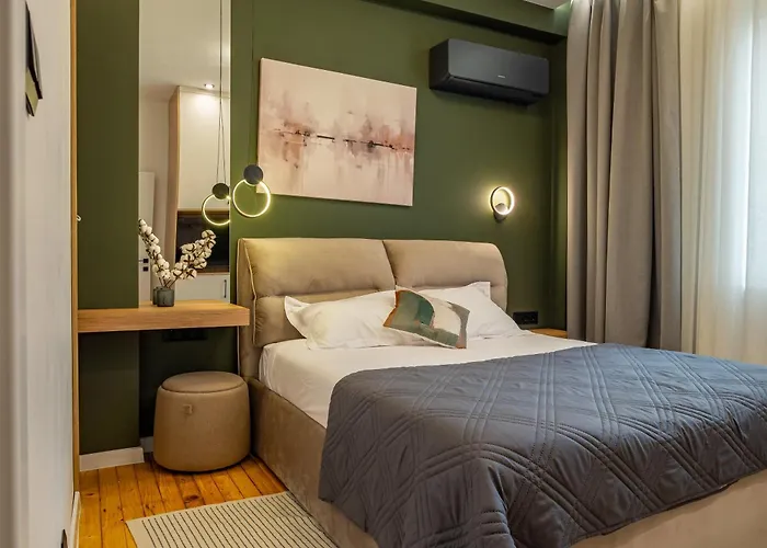 Stylish New High-end 3br On Vitoshka Blvd * Sofía