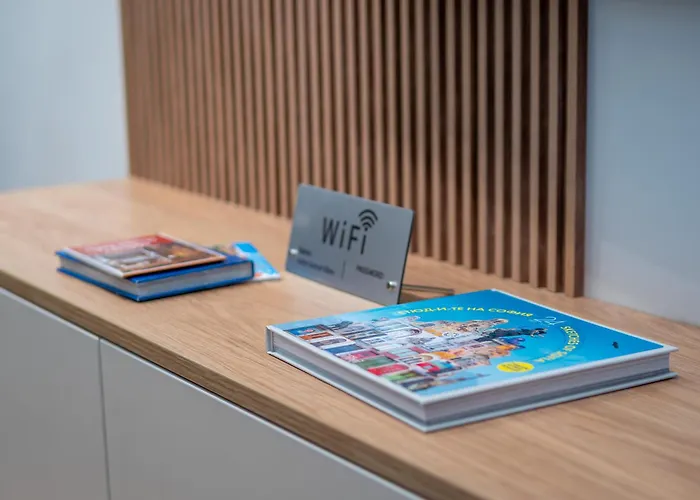 Stylish New High-end 3br On Vitoshka Blvd *